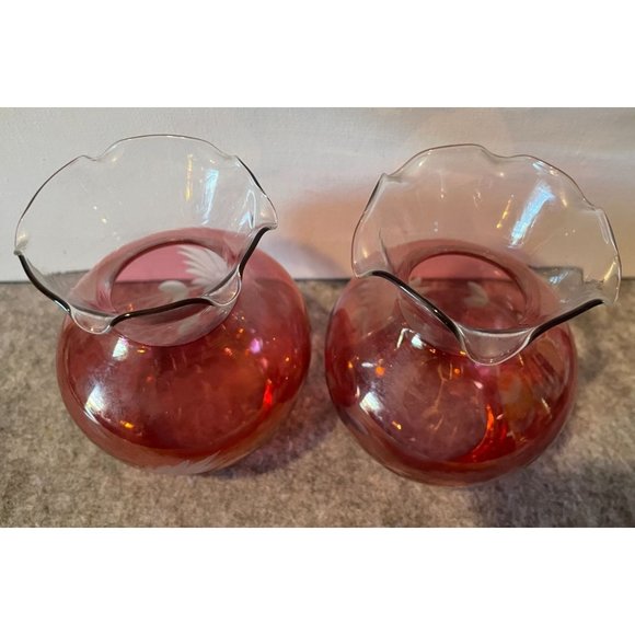 Vintage Pair 4.5 inch Tall Raspberry Gerbera Daisy Vases   #1225 - Picture 3 of 3